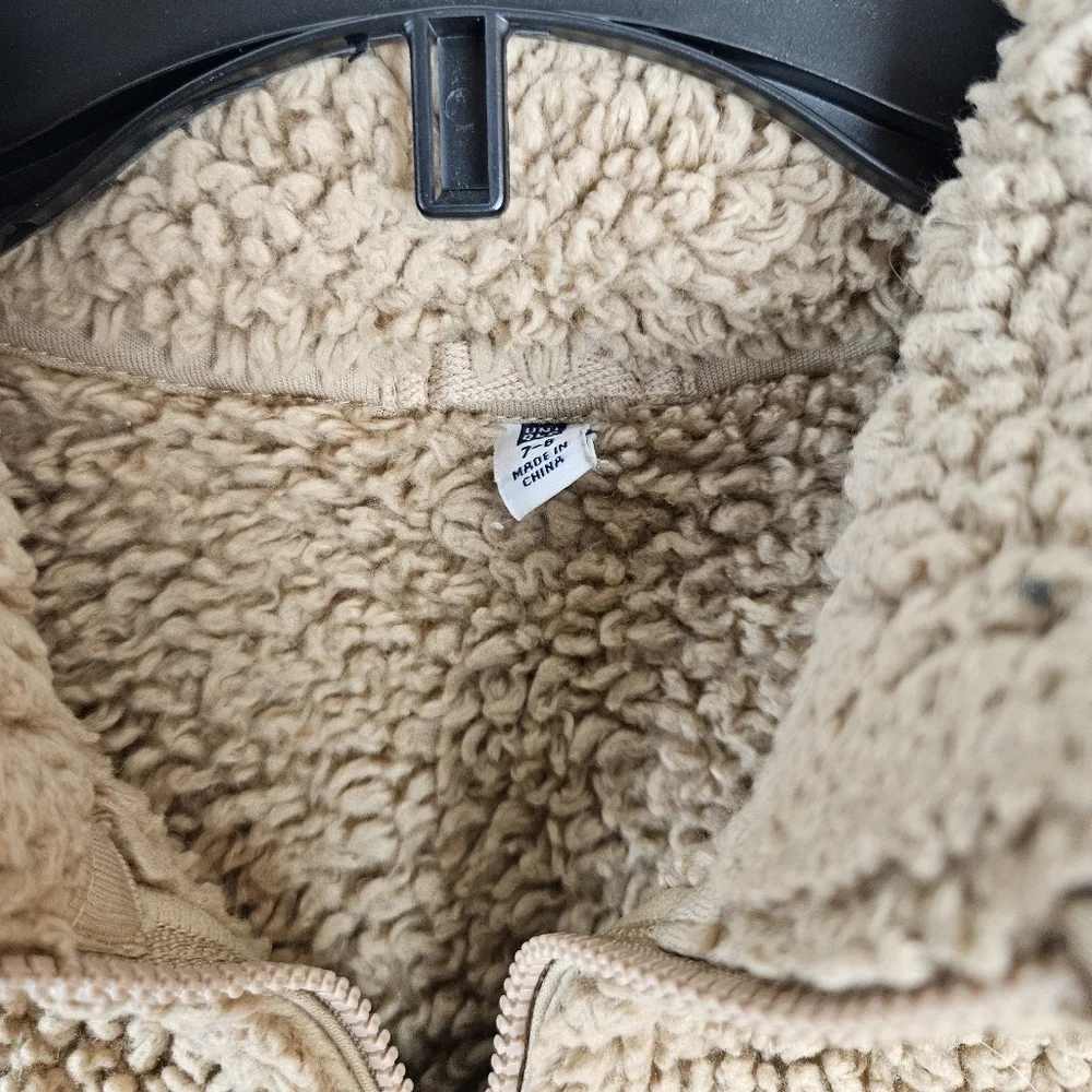 Uniqlo Kids Sherpa Jacket Size 7-8